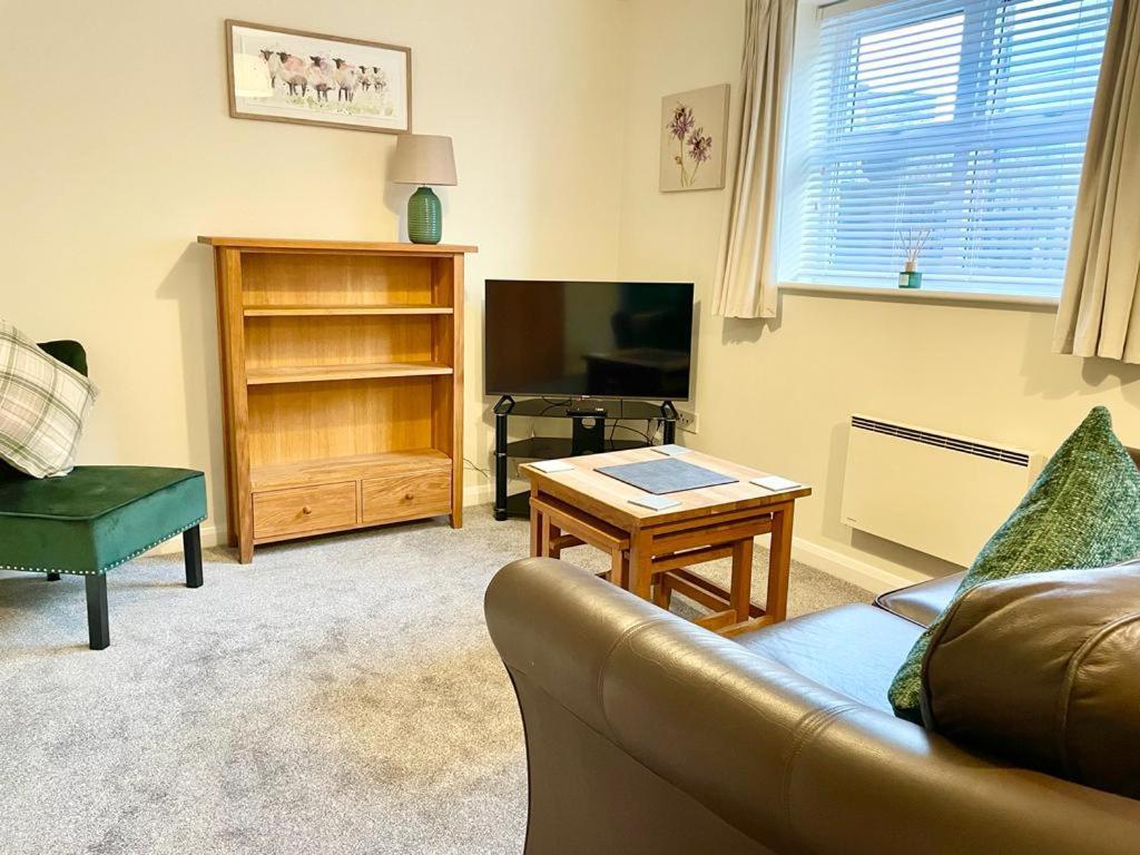 1 Merchants Gate - 2 Bedroom, City Apartment With Private Parking York Kültér fotó